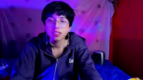 Snapshot of angellonfire chatting on 8, 2, 2025 Angel  online show from 8, 2, 2025