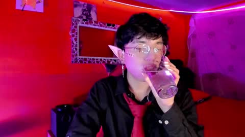 Snapshot of angellonfire chatting on 5, 10, 2025 Angel  online show from 5, 10, 2025