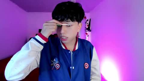 Snapshot of angellonfire chatting on 28, 10, 2025 Angel  online show from 28, 10, 2025