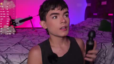 Angelo I work from home this is my room  online show from 18, 10, 2025