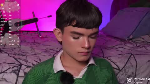 Angelo I work from home this is my room  online show from 19, 10, 2025