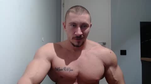  ------- SEX SHOW WITH GUYS AND GIRLS  MUSCLE SHOW online show from 2, 12, 2024