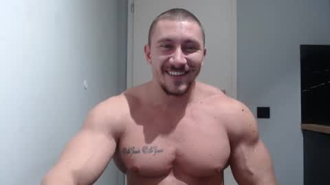  ------- SEX SHOW WITH GUYS AND GIRLS  MUSCLE SHOW online show from 11, 12, 2024