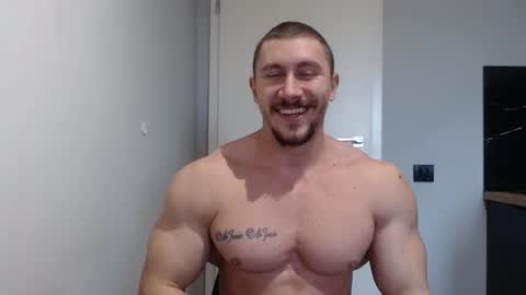  ------- SEX SHOW WITH GUYS AND GIRLS  MUSCLE SHOW online show from 16, 12, 2024
