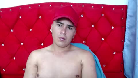 Snapshot of angels_0001 chatting on 9, 12, 2024 angels_0001 online show from 9, 12, 2024