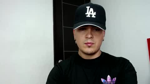 Snapshot of angels_0001 chatting on 17, 12, 2024 angels_0001 online show from 17, 12, 2024