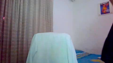   online show from 28, 9, 2025