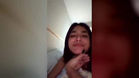 Snapshot of angelsenvy21 chatting on 12, 4, 2026 angelsenvy21 online show from 12, 4, 2026