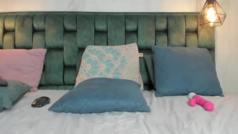 ANGIE online show from 4, 2, 2025