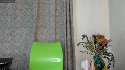 ANGIE online show from 11, 9, 2025