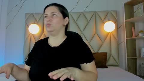 ANGIE online show from 20, 12, 2025