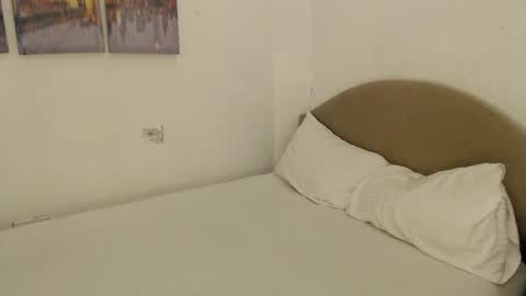 lucyblue online show from 16, 1, 2026