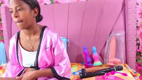 Snapshot of angeyapetite chatting on 15, 12, 2025 Anyega online show from 15, 12, 2025