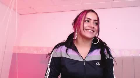 Snapshot of angie99_gh chatting on 20, 1, 2025 Angie online show from 20, 1, 2025