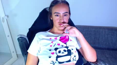 IG angie dreamgirl01 online show from 29, 3, 2026