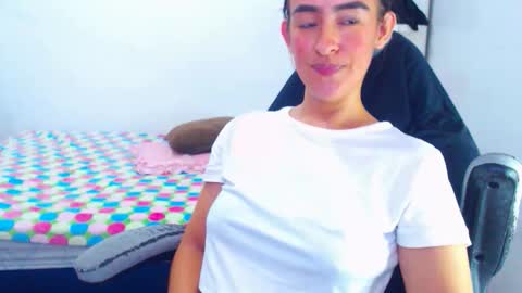 IG angie dreamgirl01 online show from 14, 5, 2026