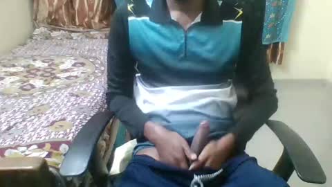 Snapshot of angryagent198 chatting on 4, 1, 2025 Tutu22 online show from 4, 1, 2025