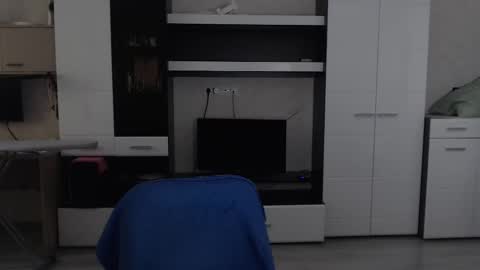 vodka online show from 4, 3, 2025