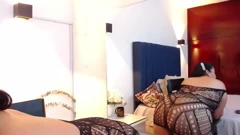 Snapshot of angyrios chatting on 12, 11, 2025 angyrios online show from 12, 11, 2025