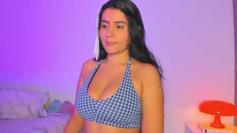 Snapshot of ani_mila chatting on 29, 11, 2025 Ani online show from 29, 11, 2025