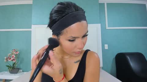 Snapshot of ania_gomez chatting on 10, 9, 2025 Ania online show from 10, 9, 2025