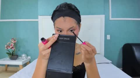 Snapshot of ania_gomez chatting on 11, 10, 2025 Ania online show from 11, 10, 2025