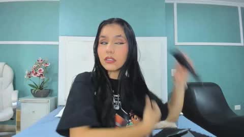 Snapshot of ania_gomez chatting on 29, 11, 2025 Ania online show from 29, 11, 2025