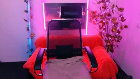 Aniela online show from 19, 10, 2025