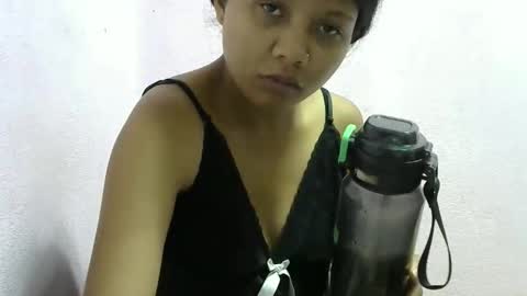 Snapshot of anielah chatting on 17, 12, 2025 anielah online show from 17, 12, 2025