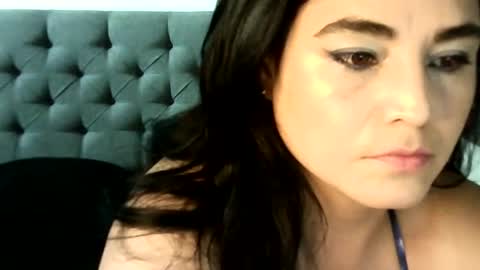 Snapshot of anierouse1053 chatting on 27, 6, 2026 anierouse1053 online show from 27, 6, 2026