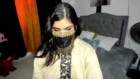 Snapshot of aniisaalii chatting on 4, 8, 2026 Anissa online show from 4, 8, 2026