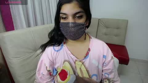 Snapshot of aniisaalii chatting on 6, 8, 2026 Anissa online show from 6, 8, 2026