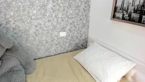 anika_h online show from 6, 3, 2026