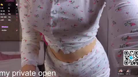 Snapshot of anika_heir chatting on 19, 11, 2025 Alice online show from 19, 11, 2025