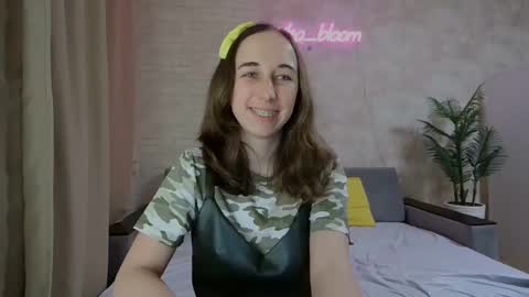 anikabloom online show from 31, 1, 2025