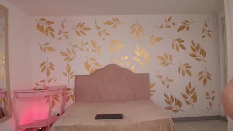 Lauren Anika online show from 23, 1, 2025