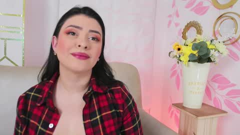 Lauren Anika online show from 13, 2, 2025