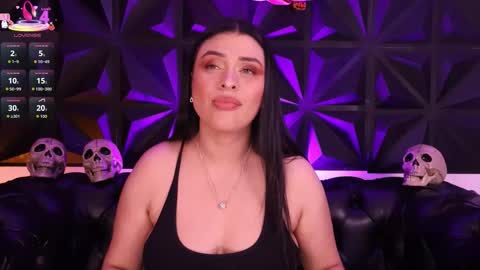 Lauren Anika online show from 23, 10, 2025