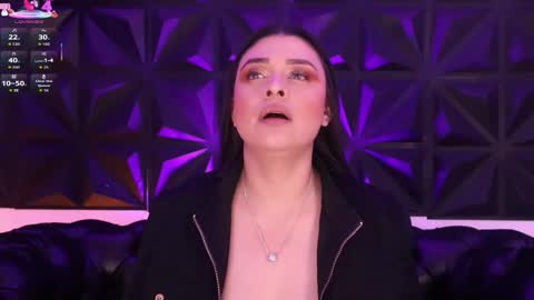 Lauren Anika online show from 3, 11, 2025