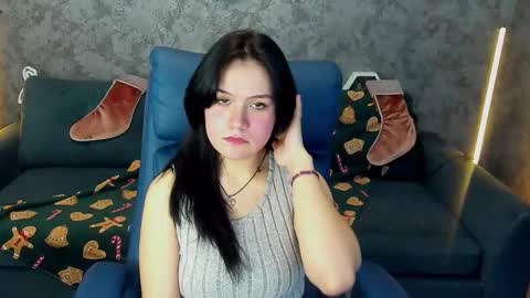 Snapshot of animeedoll chatting on 17, 12, 2025 animeedoll online show from 17, 12, 2025