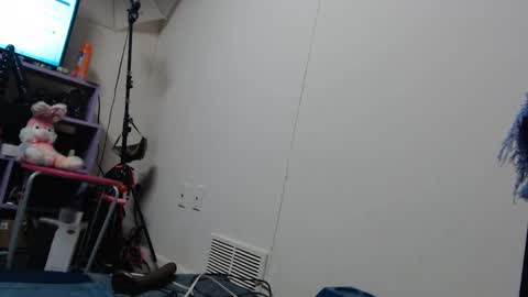 Snapshot of animergamergirl chatting on 21, 2, 2025 Twitter at animegamergrl. No vids for sale on Chaturbate. online show from 21, 2, 2025