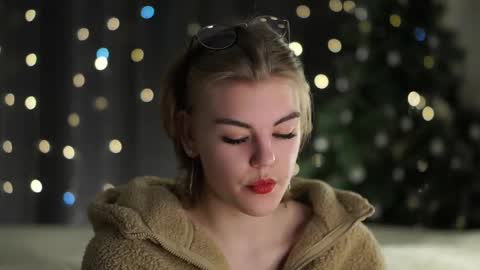 AnishaVivo online show from 12, 1, 2026