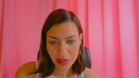 Anni online show from 9, 10, 2025