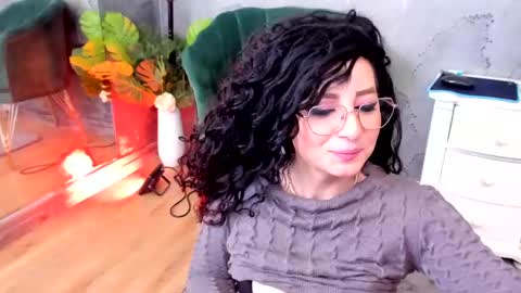 anissia teaser online show from 5, 3, 2025