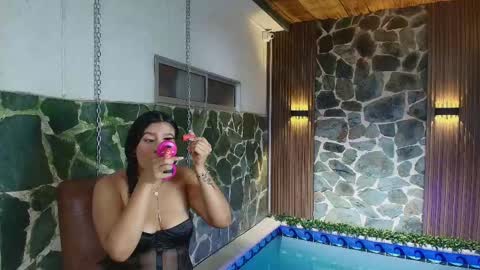 Dania Lpez online show from 22, 4, 2026