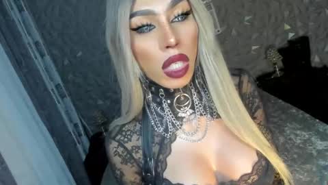 Miss Ann online show from 25, 2, 2025