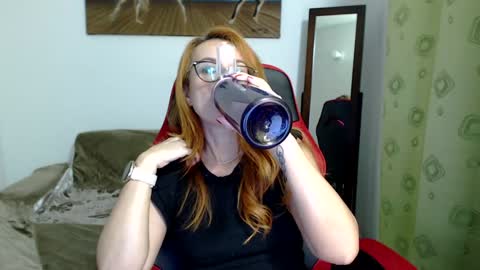 Anita Zarova online show from 3, 1, 2025