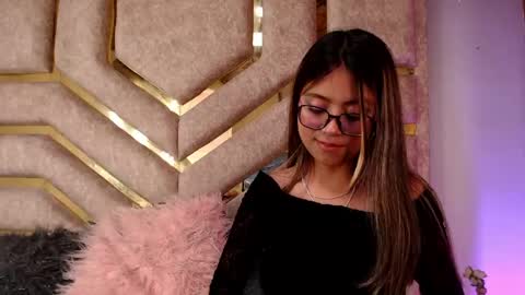 Snapshot of anittarouse chatting on 4, 6, 2026 Anitta Rouse online show from 4, 6, 2026