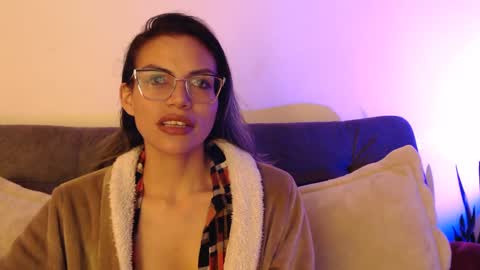 Snapshot of anmaadler chatting on 3, 1, 2025 Anma Adler online show from 3, 1, 2025