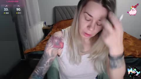 Anadirectgirl online show from 6, 12, 2024